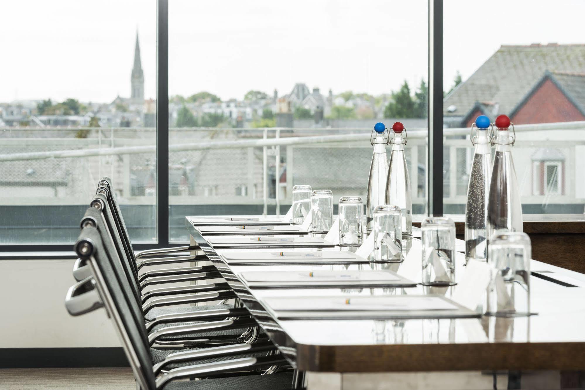 Park Inn by Radisson Aberdeen Exterior foto